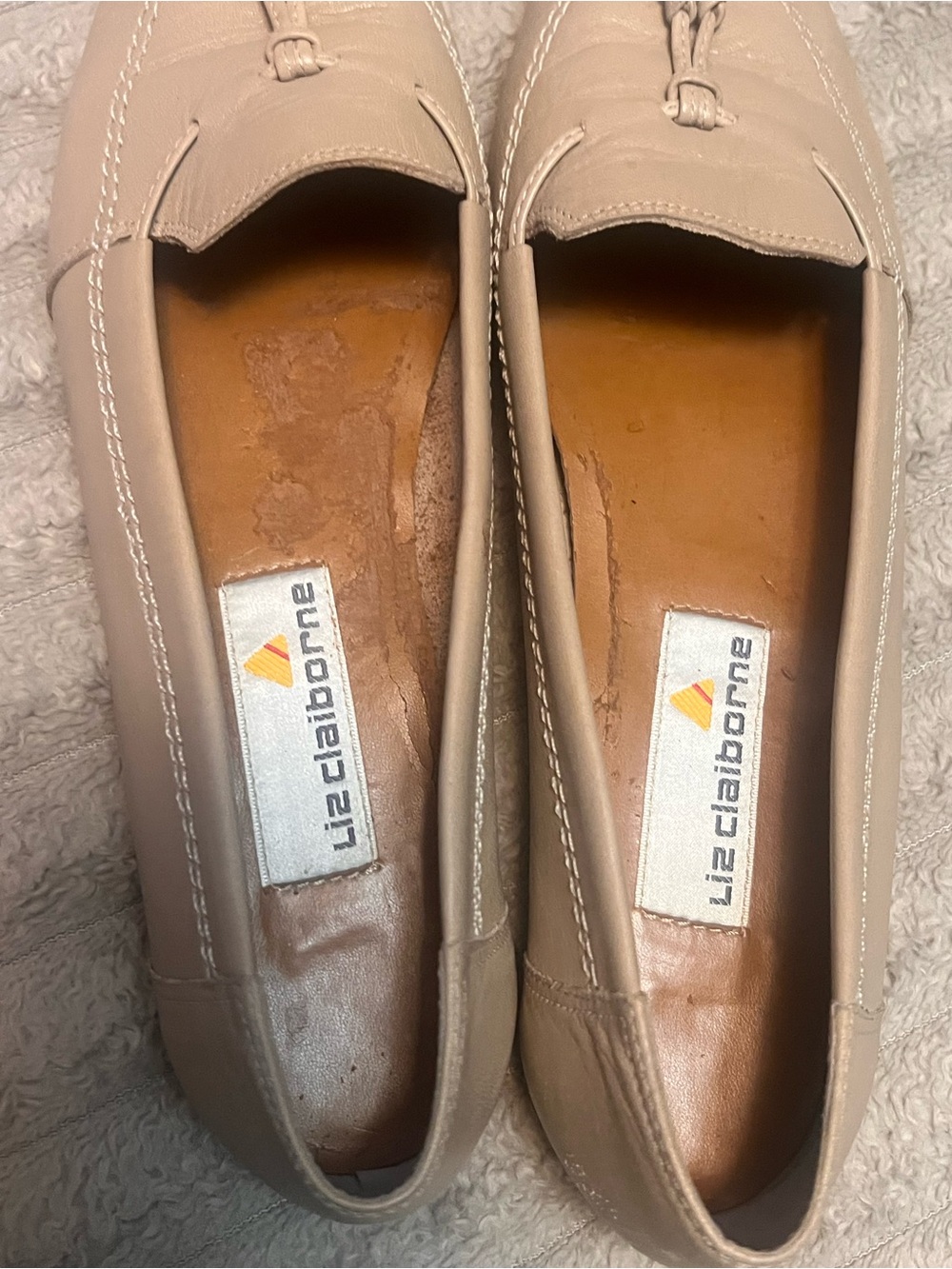 Vintage 1980’s Liz Claiborne Nude/Taupe Leather Slip-On Loafers